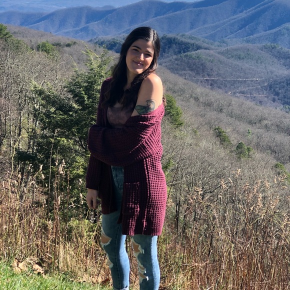 Meet your Posher, Natalie - Picture 1 of 1